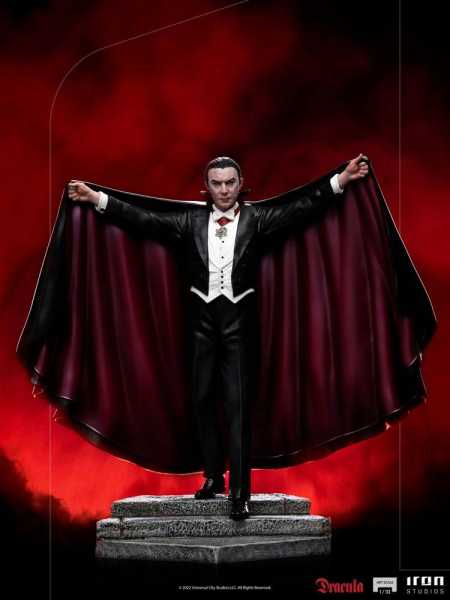 AUF ANFRAGE ! Universal Monsters 1/10 Dracula 22 cm Art Scale Statue