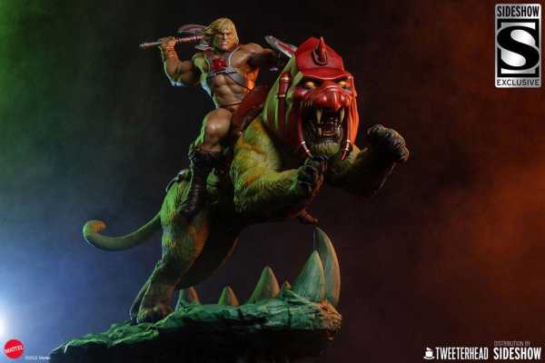 Masters of the Universe He-Man and Battle Cat Classic Deluxe 59 cm Statue