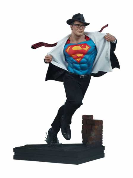 VORBESTELLUNG ! DC Comics Superman: Call to Action Premium Format 50 cm Statue