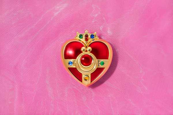 Pretty Guardian Sailor Moon Cosmic Heart Compact Brilliant Col. Edt. Proplica Replik