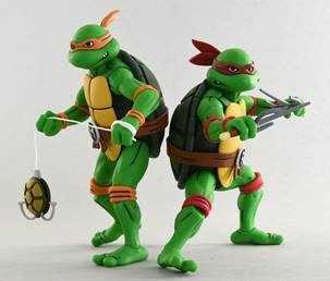 NECA Teenage Mutant Ninja Turtles Michelangelo & Raphael 18 cm Actionfiguren Doppelpack